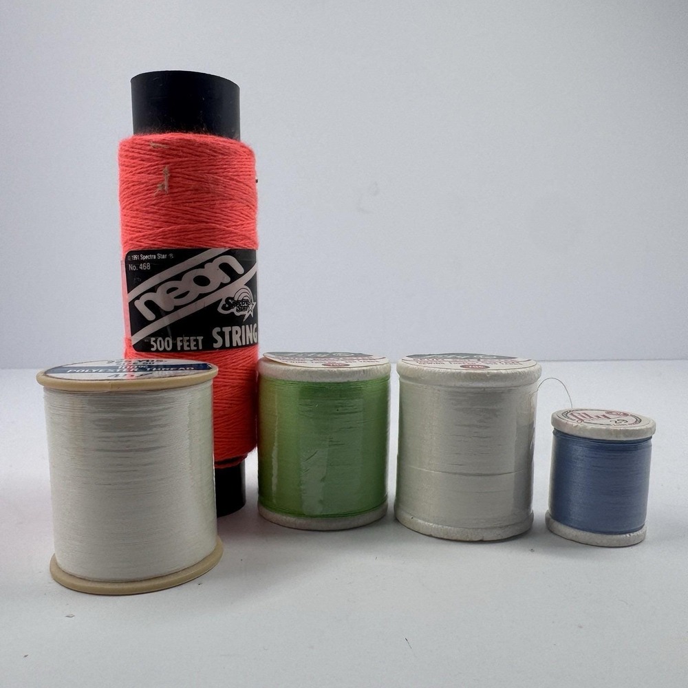 Vintage Lily Thread Lot New Polyester Cotton Sewing Spools Mixed - Picture 4 of 4